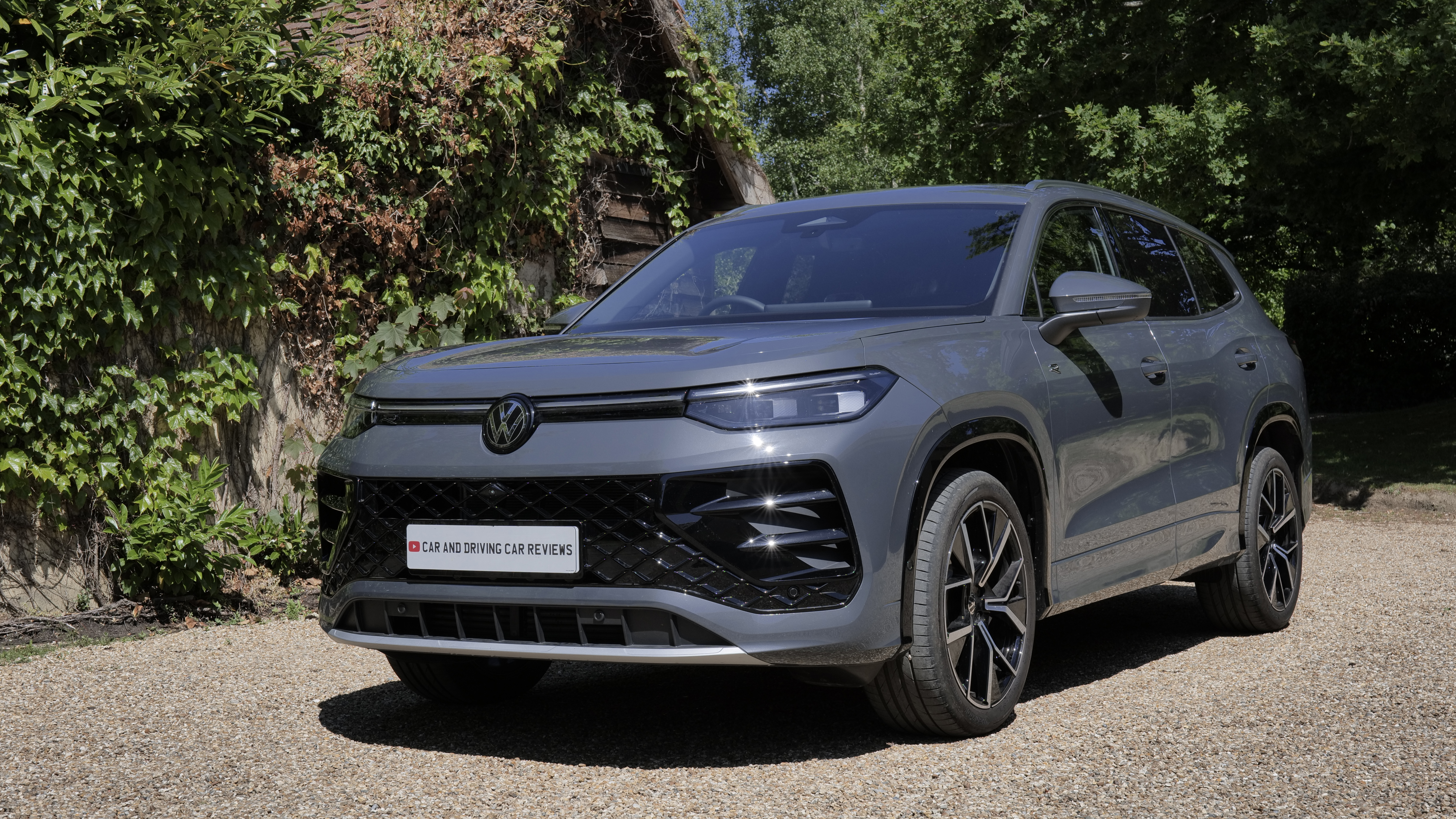 VOLKSWAGEN TAYRON ESTATE 1.5 TSI eHybrid R-Line 5dr DSG6 [Comfort pack]